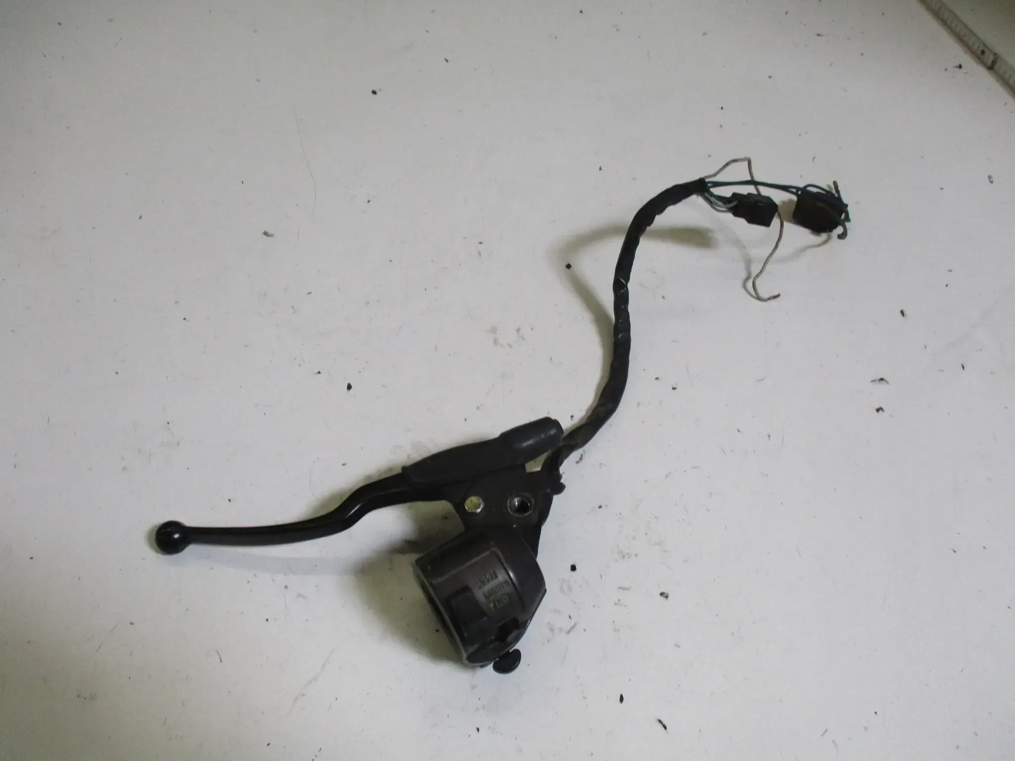 2. Honda FT 500 PC07 Flat Track Lenkerschalter links Kupplungshebel Armatur oben - Bild 1