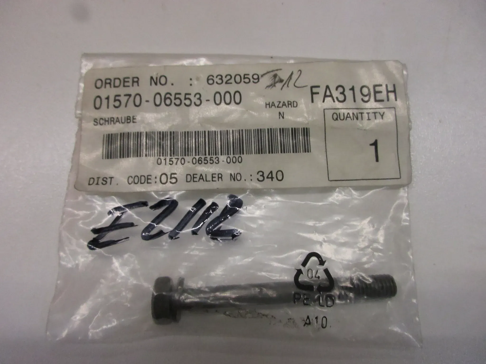 E2112 Suzuki RF 600_900 R Schraube Bolzen 01570-06553 Rahmen M6 x 55 bolt - Bild 1