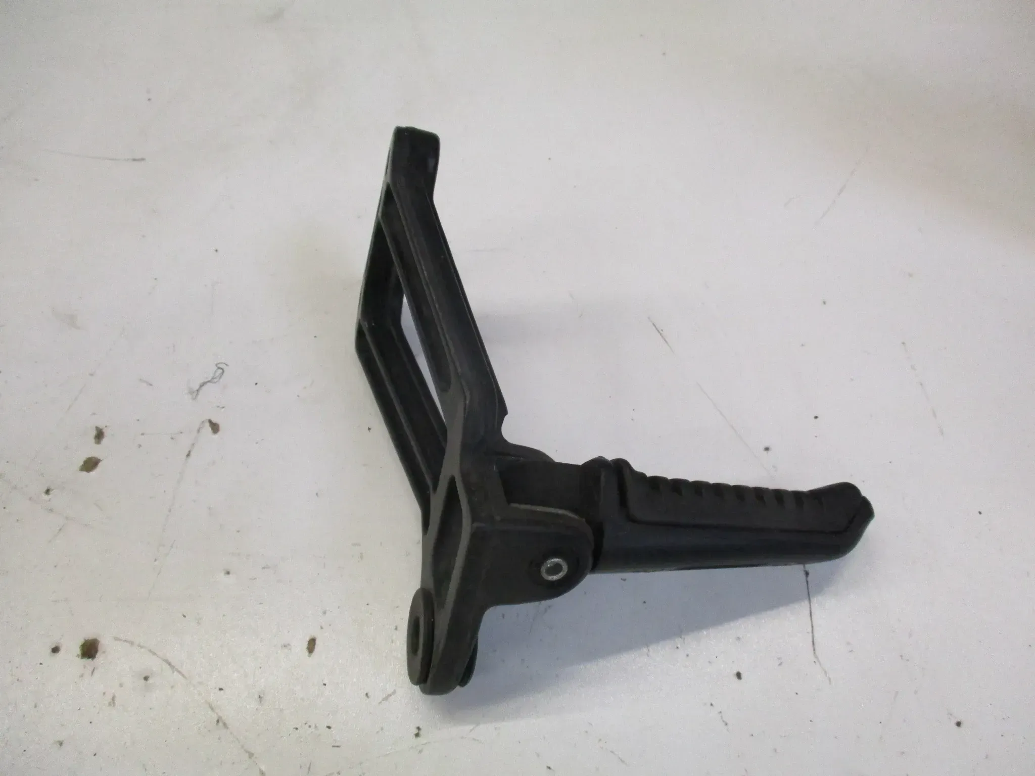 Ducati 750 SS ZDM Bj. 90-98 Fußraste hinten rechts Fußrastenhalter foot rest rear left - Bild 1