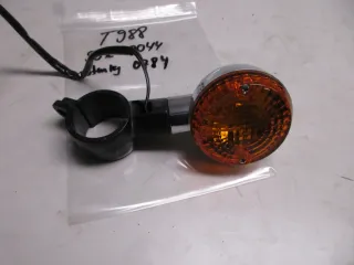 T988 Kawasaki W 800 Blinker vorne 50R-0044 rechts od. links Stanley 0784 - Bild 2