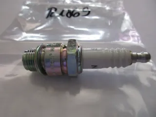 R1869 NGK B9HCS Simson Sachs Piaggio Zündkerzen Ø 14 mm Oldtimer Motor - Bild 4