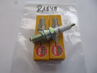 R1848 NGK D10ES Moto Guzzi 1000 Zündkerzen Ø 12 mm Motor - Bild 1