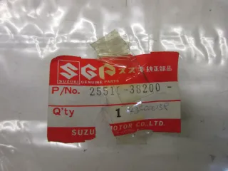 E402. Suzuki GN 250 Schaltwelle Getriebe 25510-38200 Motor Gangschaltung Welle - Bild 4