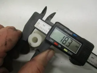 1. Yamaha TDR 125 5AN Bj97 Zahnrad Drehzahlmesserantrieb - Bild 3