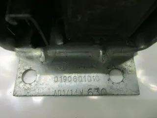 Q519. Mercedes Benz 350 SLC W107 C107 Regler Geber Lichtmaschine Bosch 019060101 - Bild 4