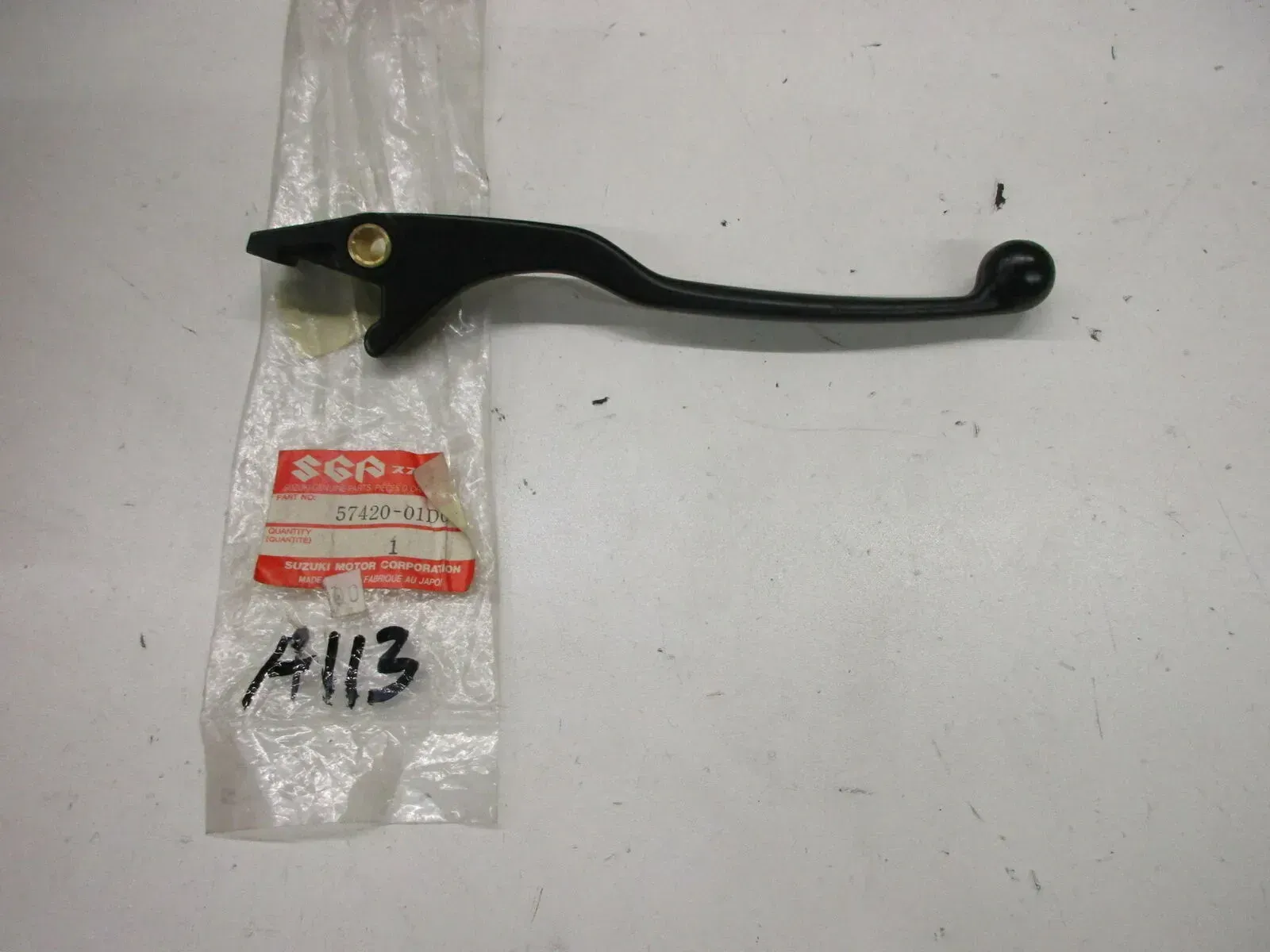 A113. Suzuki GS 500 E_T Bremshebel für Bremspumpe Hebel Lenker brake 57420-01D00 - Bild 1