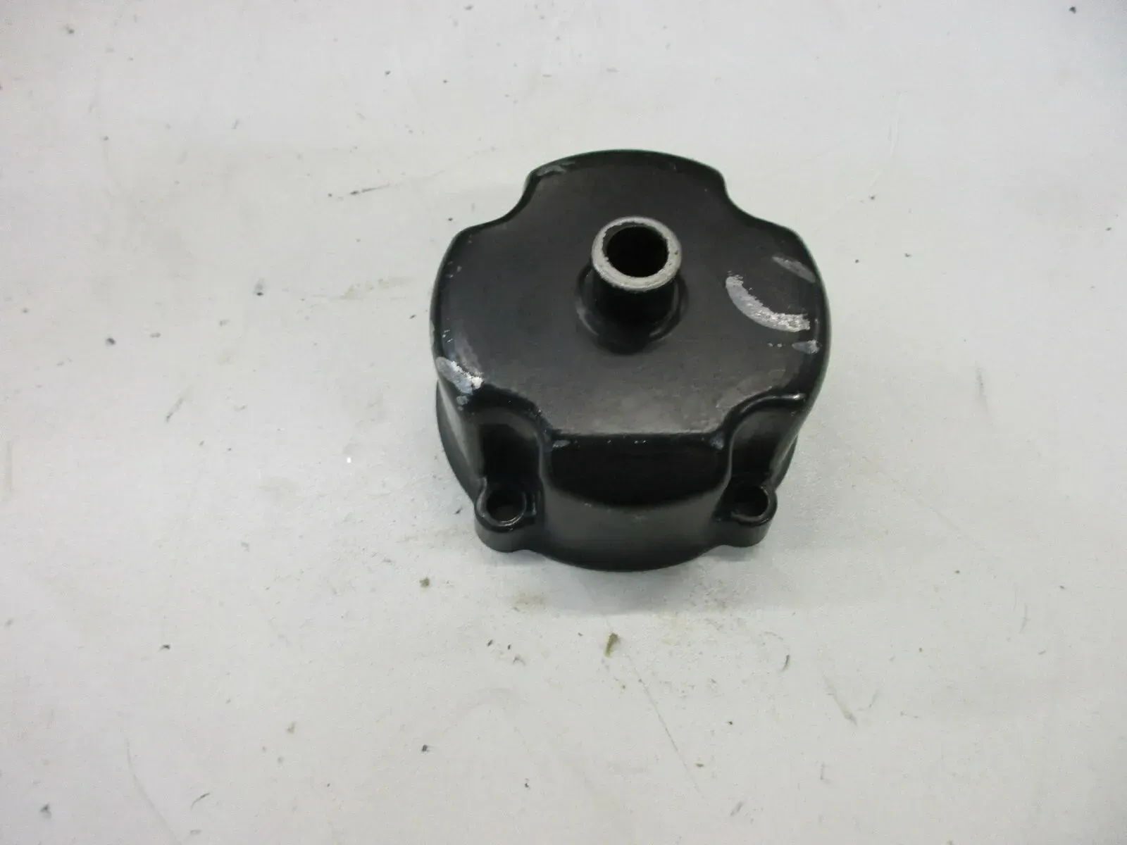 O2. Kawasaki GPZ 305 EX305A BD Motordeckel Ventildeckel Entlüftungsdeckel - Bild 1