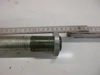 1. Kawasaki Z 1000 ZRT 00 A Schwingenachse Achse Schraube Rahmen Schwinge Bolzen - Bild 2