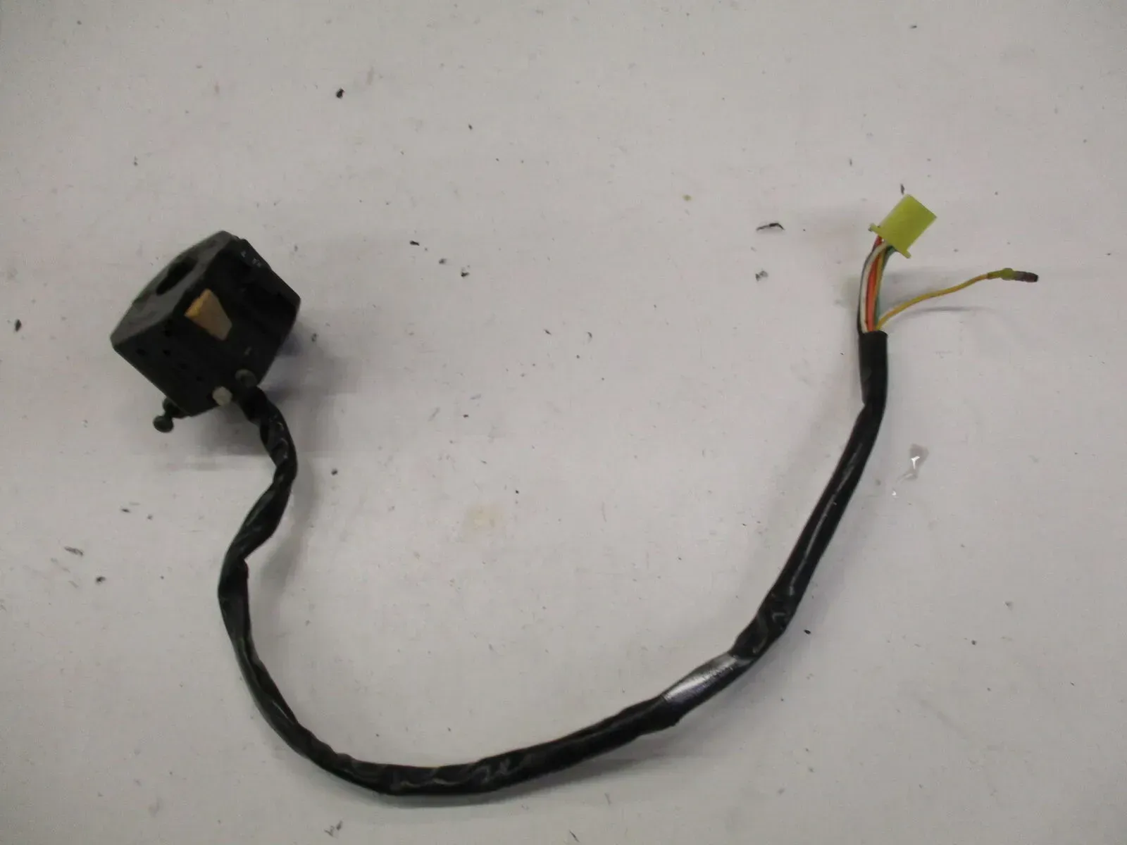 Lenkerschalter #2 Lenker links 1. Suzuki RG 80 Gamma NC11A Lenkarmatur switch le - Bild 1