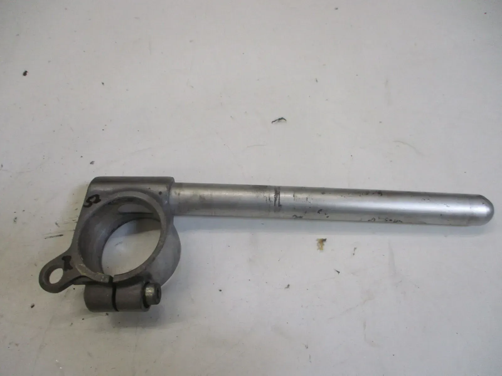Lenker rechts 52 mm Stummellenker 1. Kawasaki ZX-R 750 J ZX750J ZXR Lenkerstumme - Bild 1