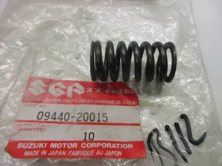 B112. Suzuki DR 600 SU Feder Kupplungsfeder Druckfeder spring 09440-20015 - Bild 3