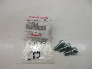 C59. Kawasaki KLE 650 ER-6 Schraube M8 x 18 Lichtmaschine Motor 120CA0818 - Bild 1
