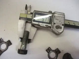 Bremsscheibenschrauben M10x39 mm Kawasaki Z 1000 MK2 KZT00A vorne (2) Sicherungs - Bild 2