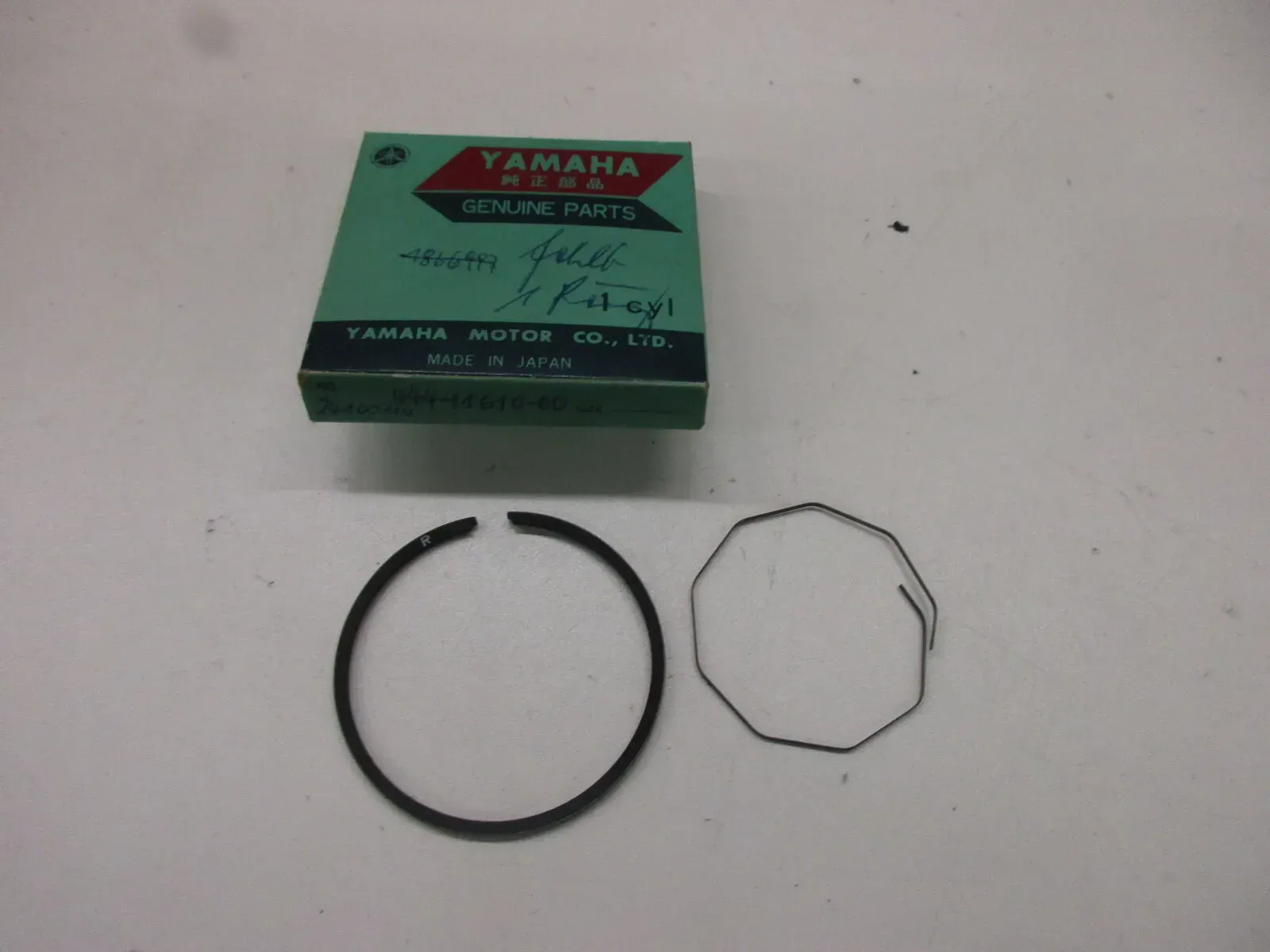 Kolbenringsatz 444-11610-00 D708. Yamaha DT 125 A TY 125 Kolben Kolbenringe - Bild 1