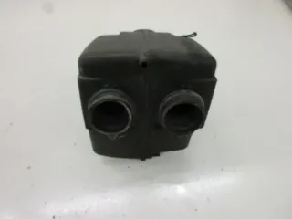 6. Suzuki GS 500 E GM 51 B Luftfilter Luftfilterkasten Vergaser Gehäuse airbox - Bild 1
