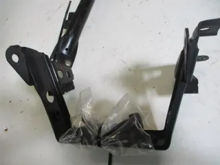 Tankhalter Rahmen 3. Suzuki GSX 750 F GR 78 Strebe Halter Träger Hilfsrahmen - Bild 3
