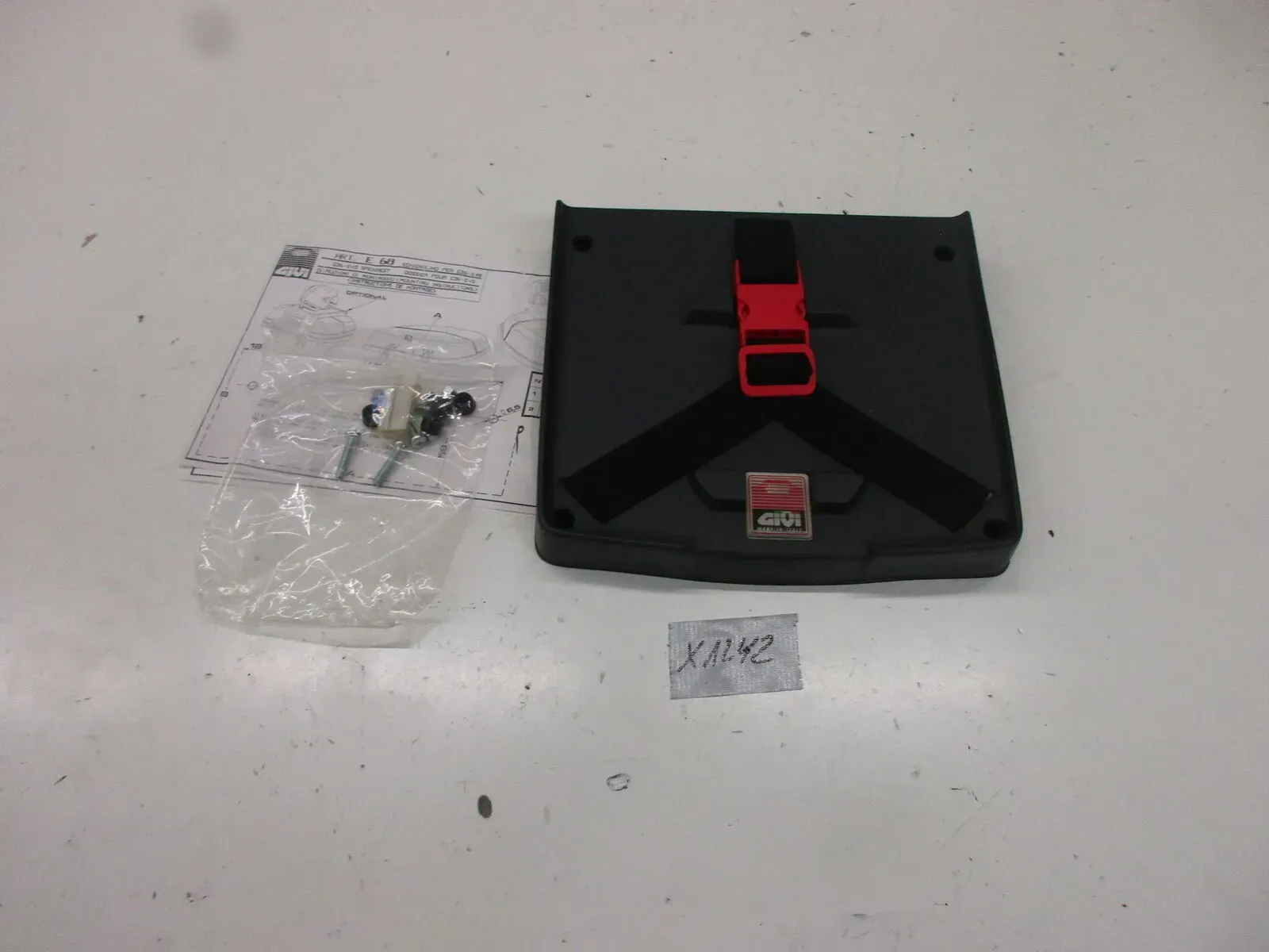 Montageplatte Kofferträger X1242 Givi Topcase Grundplatte Adapterplatte E62 - Bild 1