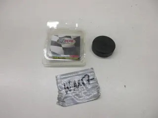 W1157. Ducati 899_1199_1200 Deckel für Kupplungspumpe Abdeckung Verschluß Kappe - Bild 1