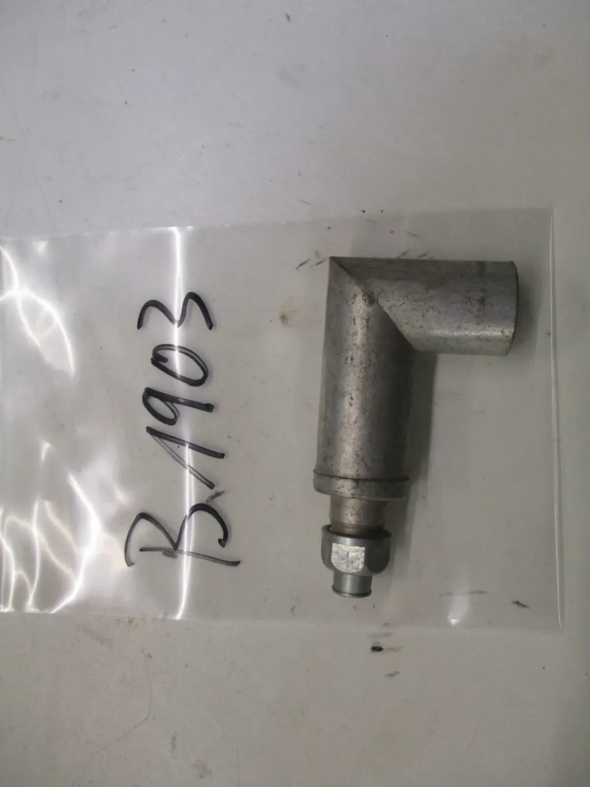Zündkerzenstecker Bosch 0356 550 006 B1903 MZ ETZ 250_251_150 Zündkerze Zylinder - Bild 1