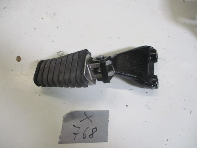 Article AR6K3