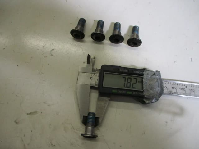 Article EKG6L