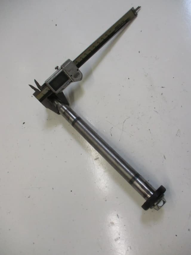 Article Y929D