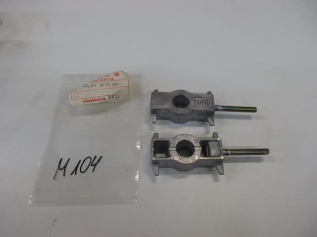 Article M445D