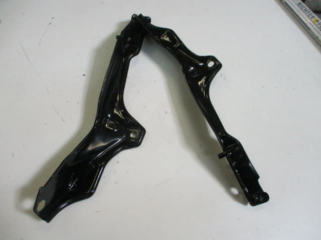 Article YX644
