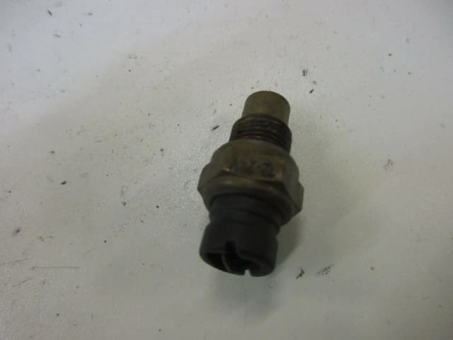 Article VW6Y5