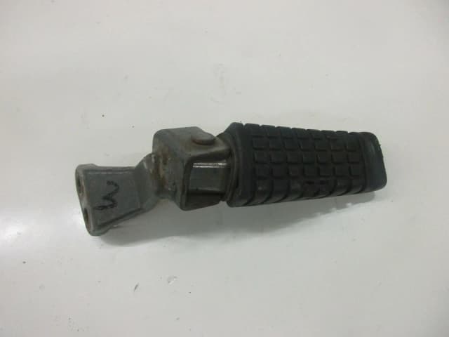 Article PZ62G